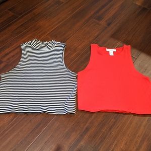 Bundle of 2 cropped tank tops